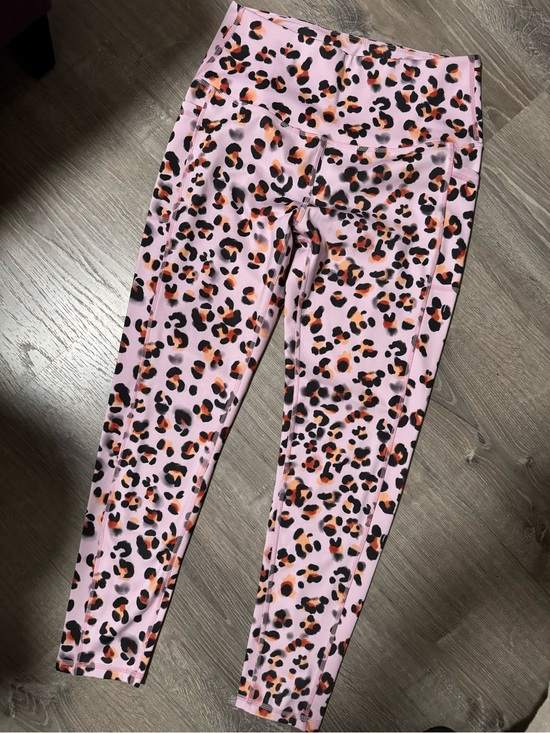 leg end Pants - High-Rise Pink Leopard Print Leggings